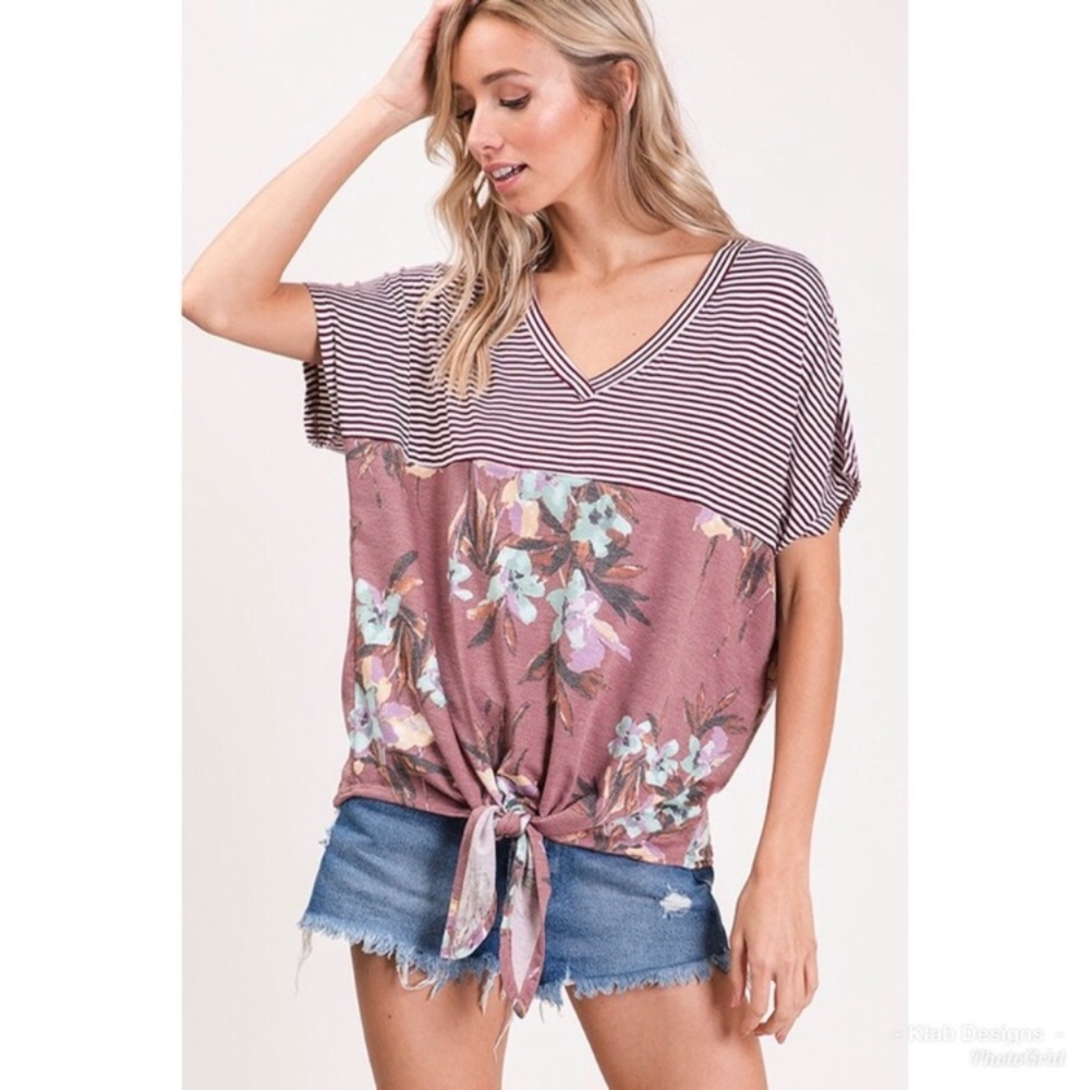 Mauve V neck color block shirt